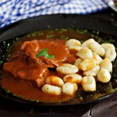 Co warto zjeść w Chorwacji? Odkryj najlepsze lokalne smaki
