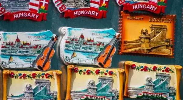 Gdzie kupić pamiątki w Budapeszcie? Najlepsze miejsca i porady