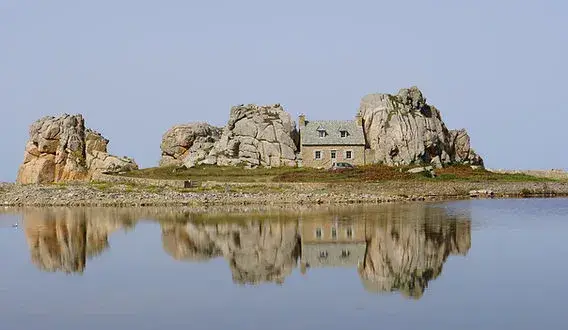 Najlepsze atrakcje w Bretanii, które musisz zobaczyć podczas podróży